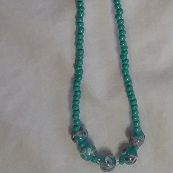 Artisan original Necklace with Floral Glass Beads - Picture 3 of 3